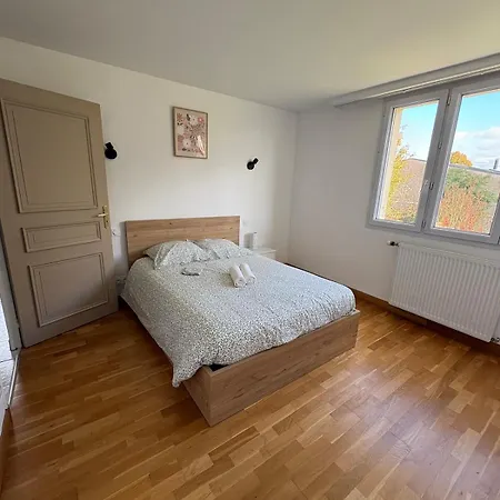 Chaleureux شقة La Jubaudiere